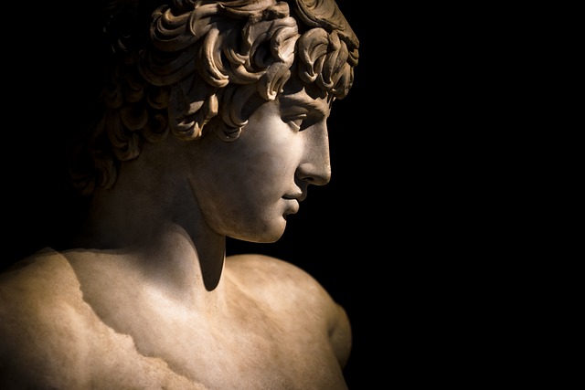 τοξική αρρενωπότητα άγαλμα αρχαία Ελλάδα